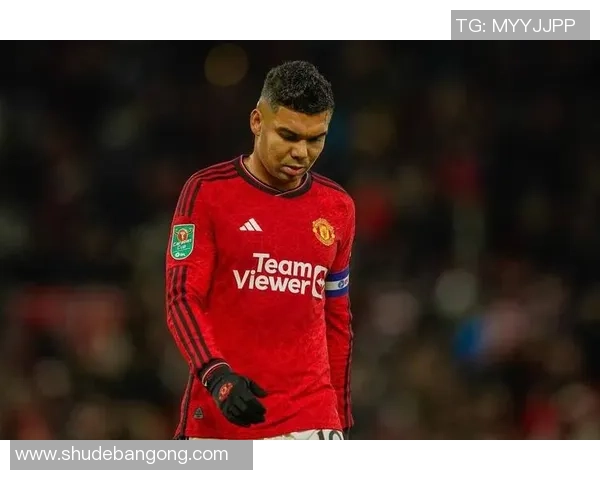 红魔曼联足球传奇球星盘点与精彩瞬间回顾